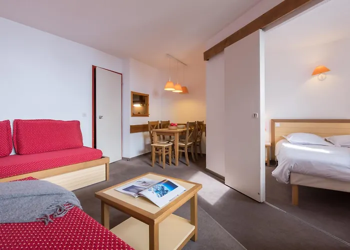 Apartahotel Résidence Pierre&vacances Les Combes 3*