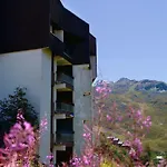 Pierre & Les Combes Aparthotel